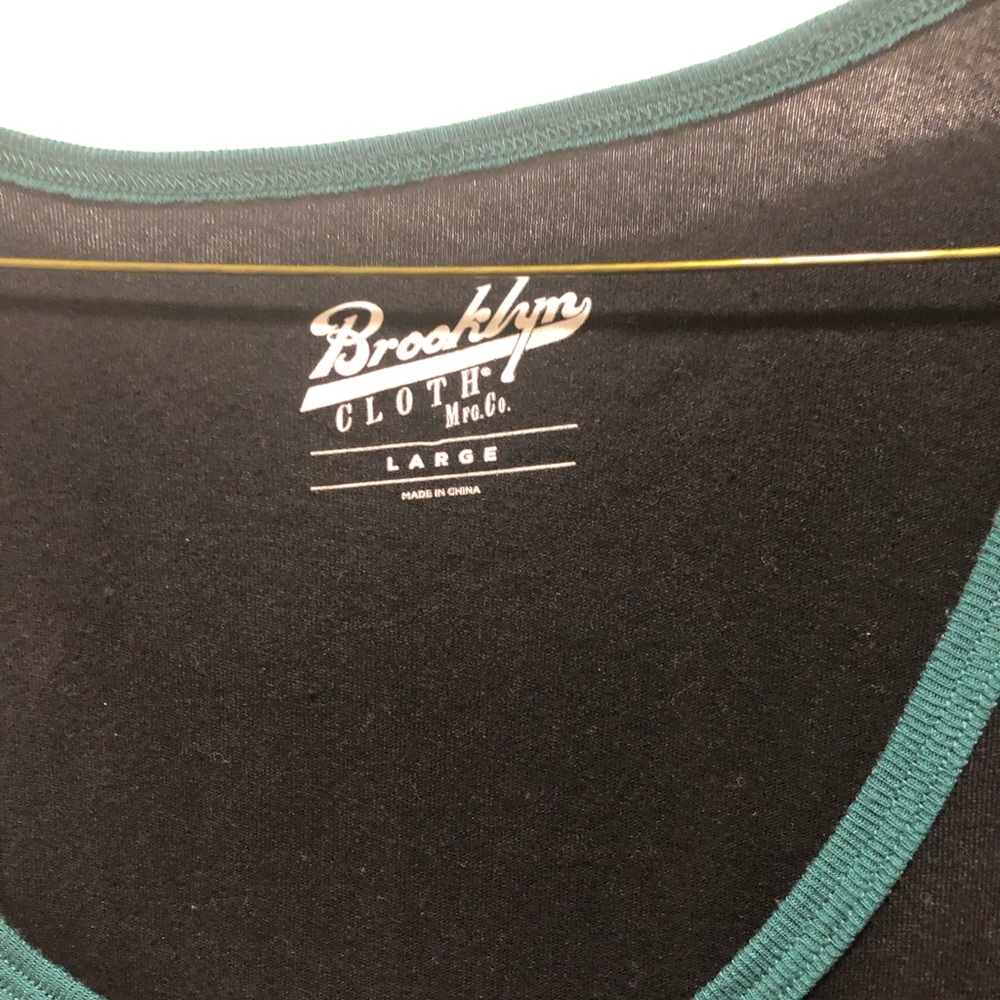 Tee - Picture 3 of 3